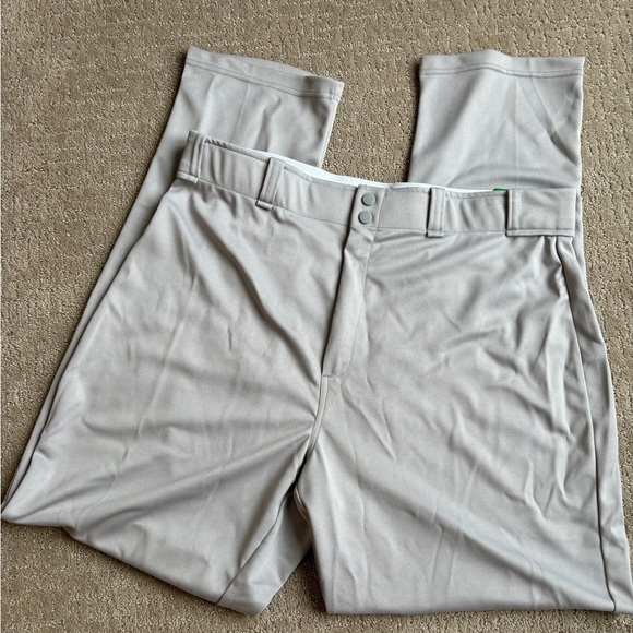 Men's Gray Pants - Picture 6 of 7